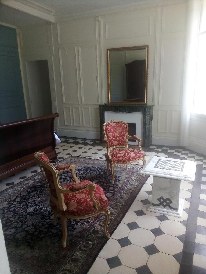 Chateau De Maucouvent Challuy Exterior foto